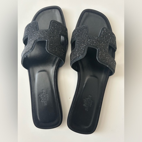 Hermes’ Oran  Crystal Sandals (Sold) - Picture 2 of 5